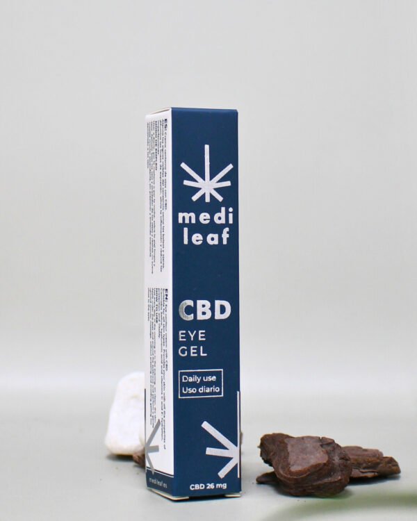 Contorno de ojos con CBD en formato roll-on de El Estanque sobre fondo neutro.